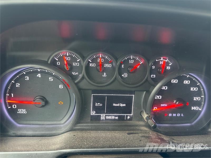 GMC Sierra 2500HD Andere Transporter