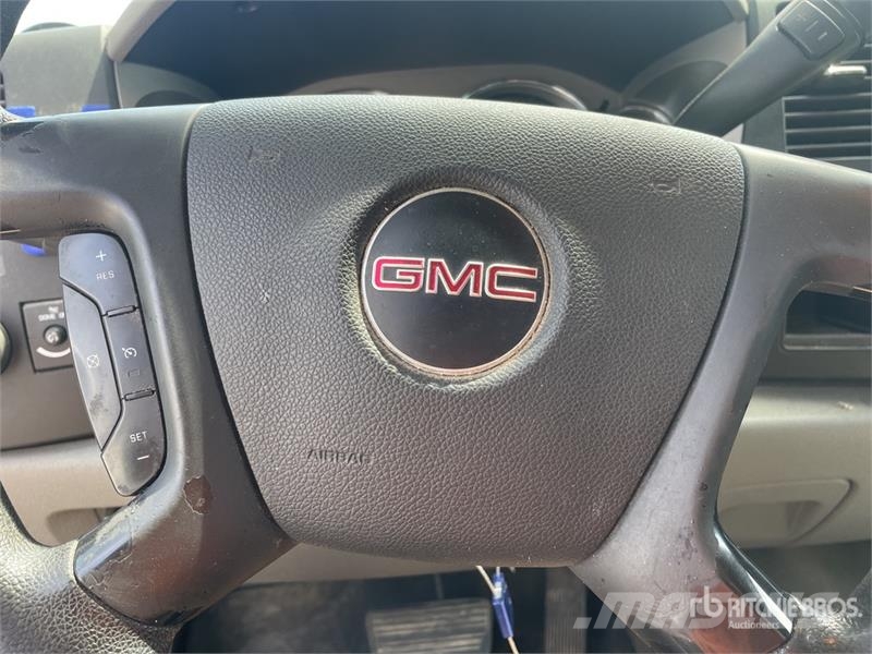 GMC Sierra 2500HD Ostalo