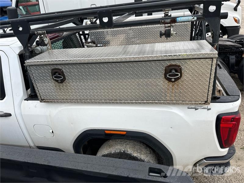 GMC Sierra 2500HD Andere Transporter
