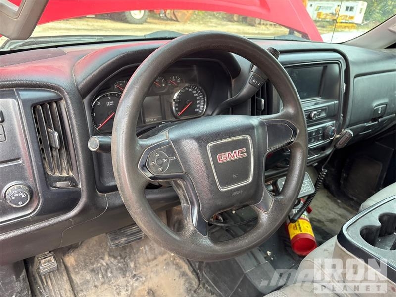 GMC Sierra 2500HD Ostalo