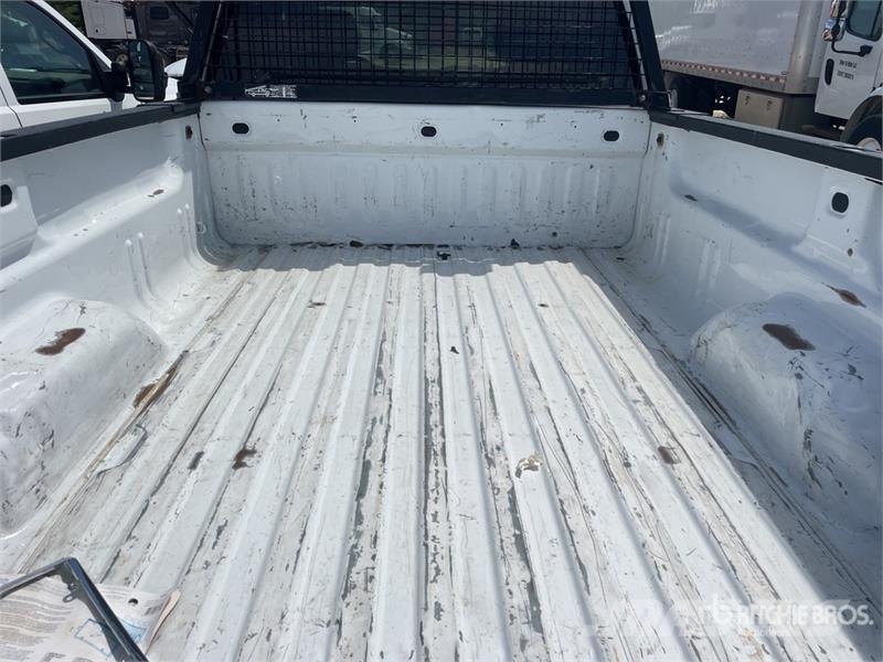 GMC Sierra 2500HD Ostalo