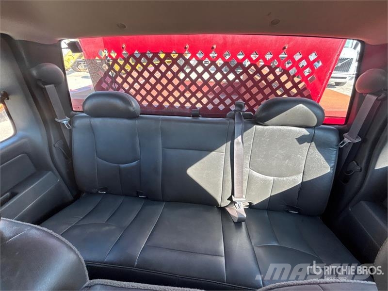 GMC Sierra 3500 4x2 Extended Cab Utility Truck Bestelwagens met open laadbak