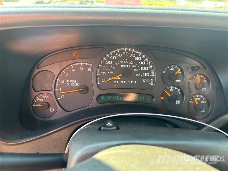 GMC Sierra 3500 4x4 Extended Cab Utility Truck Pick-upy / Pojazdy z otwieranymi burtami