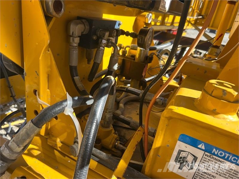 Gomaco C-450 Bridge Deck Finisher Outros Florestal