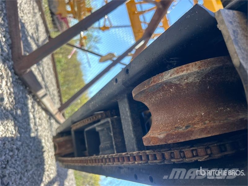 Gomaco C-450 Bridge Deck Finisher Outros Florestal
