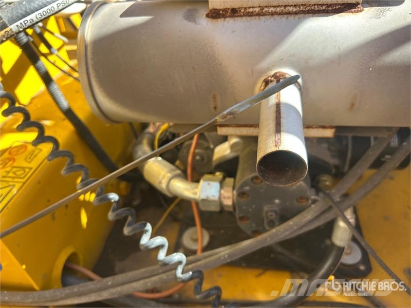 Gomaco C-450 Bridge Deck Finisher Outros Florestal