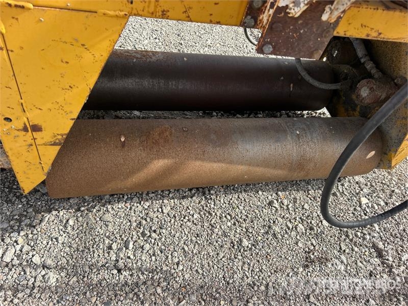 Gomaco C-450 Bridge Deck Finisher Otros