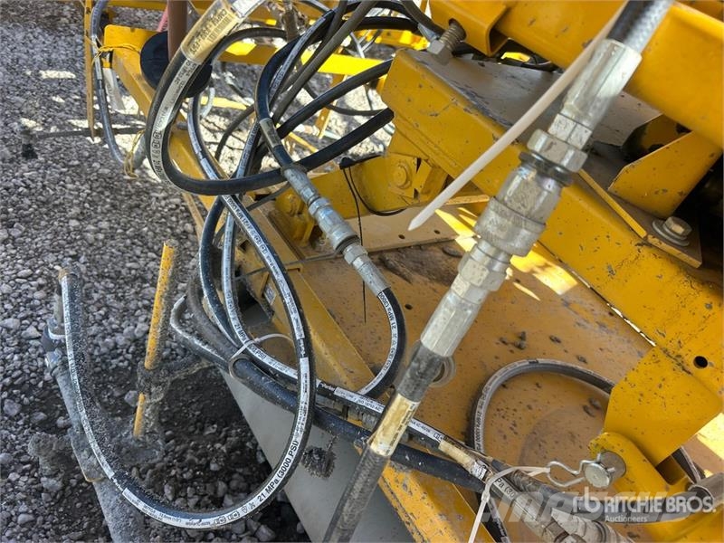 Gomaco C-450 Bridge Deck Finisher Outros Florestal
