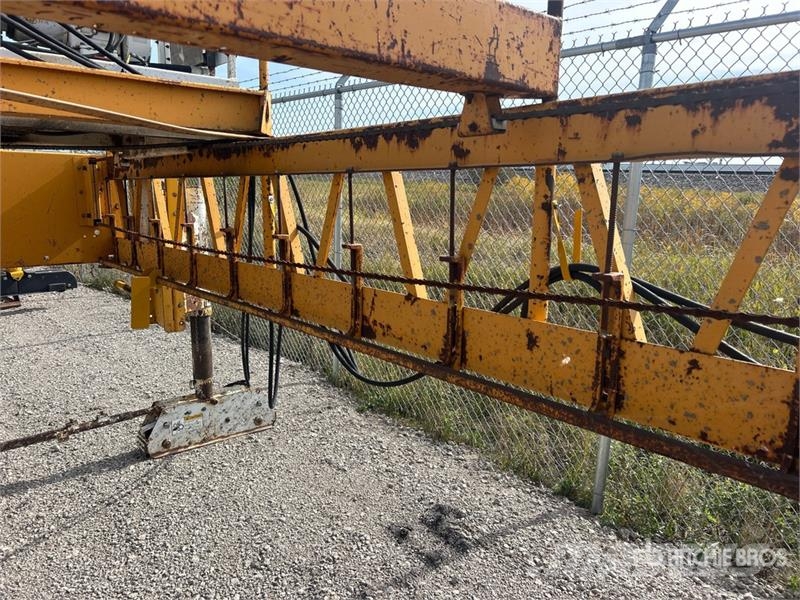 Gomaco C-450 Bridge Deck Finisher Otros