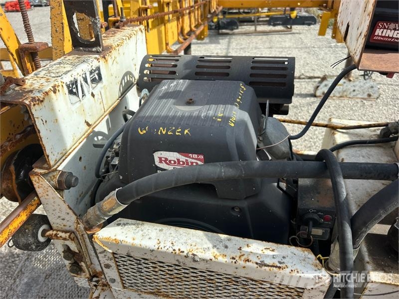 Gomaco C-450 Bridge Deck Finisher Otros