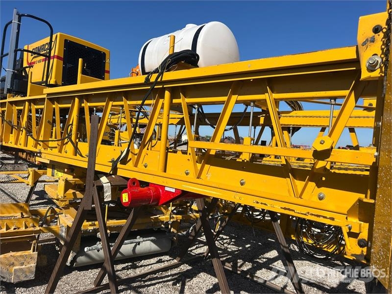 Gomaco C-450 Bridge Deck Finisher Outros Florestal