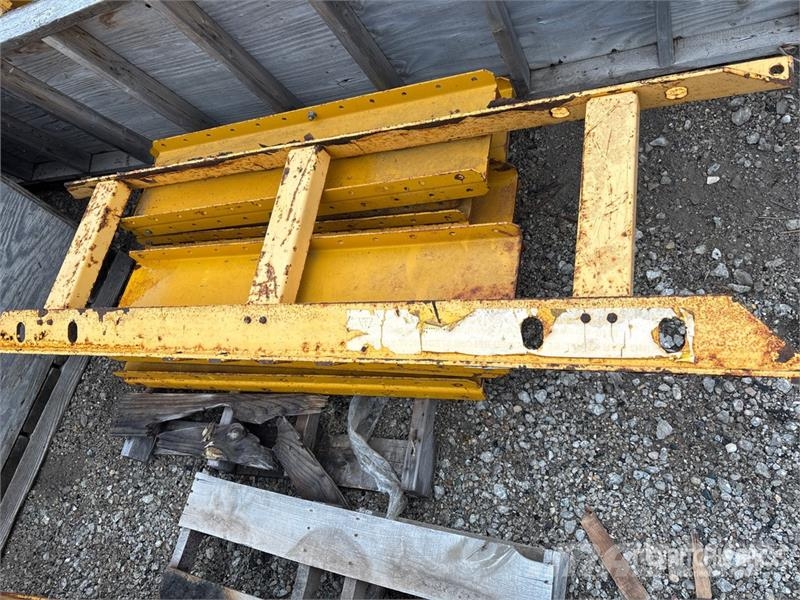 Gomaco C-450 Bridge Deck Finisher Строительная техника - Другие