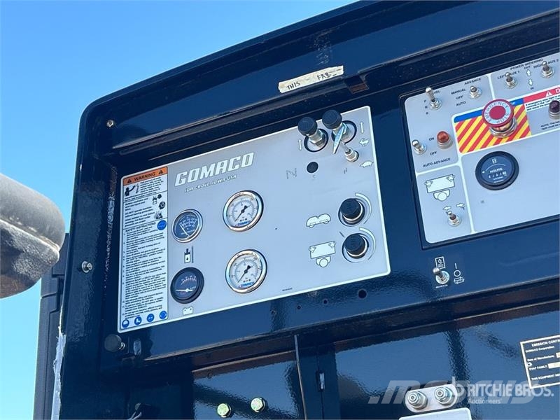 Gomaco C-450 Bridge Deck Finisher Outros Florestal