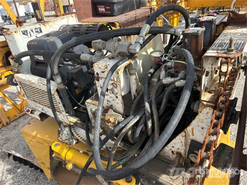 Gomaco C-450 Bridge Deck Finisher Otros
