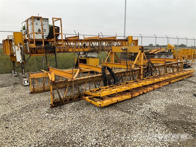 Gomaco C-450 Bridge Deck Finisher Sonstige Baumaschinen