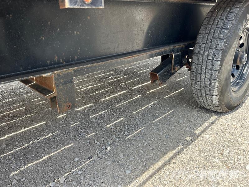  Gorilla 25DO7K 25 ft T/A Equipment Trailer (Inoper مقطورات مركبات نقل