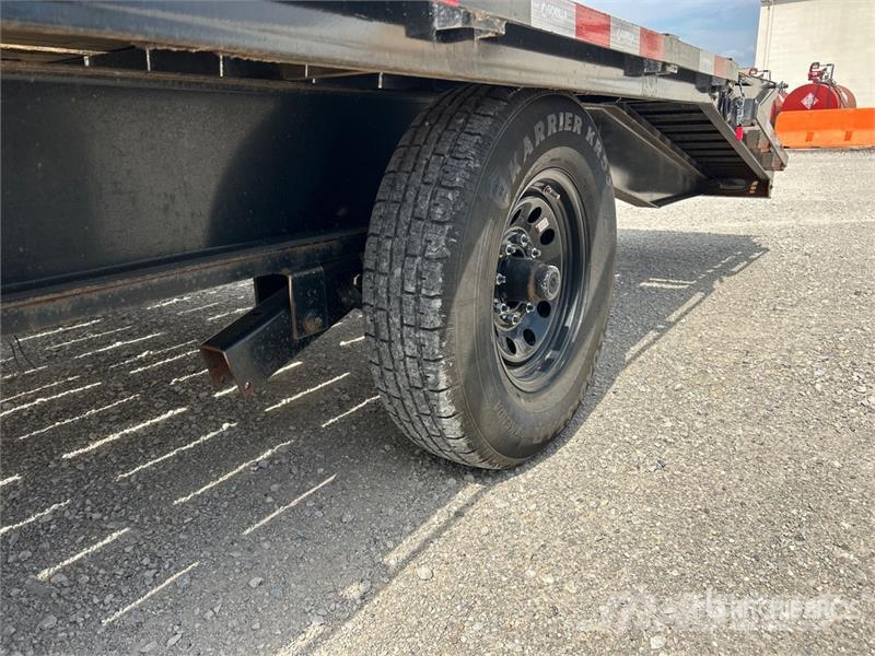  Gorilla 25DO7K 25 ft T/A Equipment Trailer (Inoper مقطورات مركبات نقل