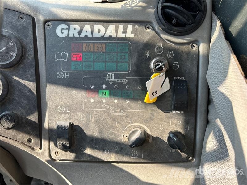 Gradall XL4100 Εκσκαφείς με τροχούς - λάστιχα