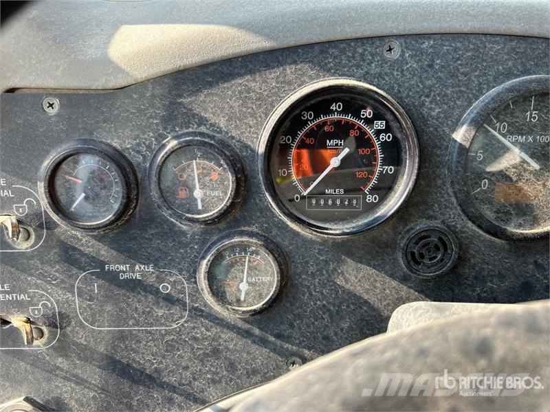 Gradall XL4100 Εκσκαφείς με τροχούς - λάστιχα