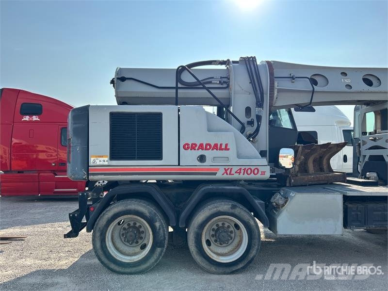 Gradall XL4100 Εκσκαφείς με τροχούς - λάστιχα