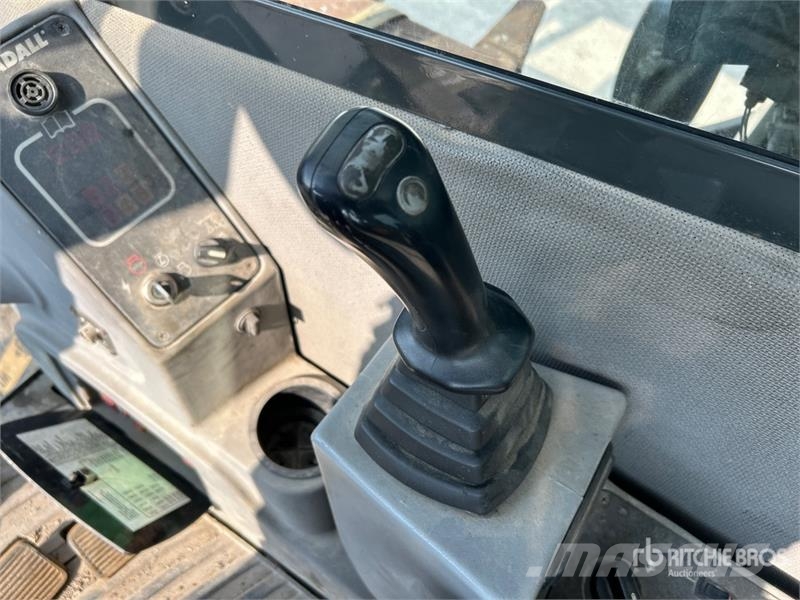 Gradall XL4100 Εκσκαφείς με τροχούς - λάστιχα