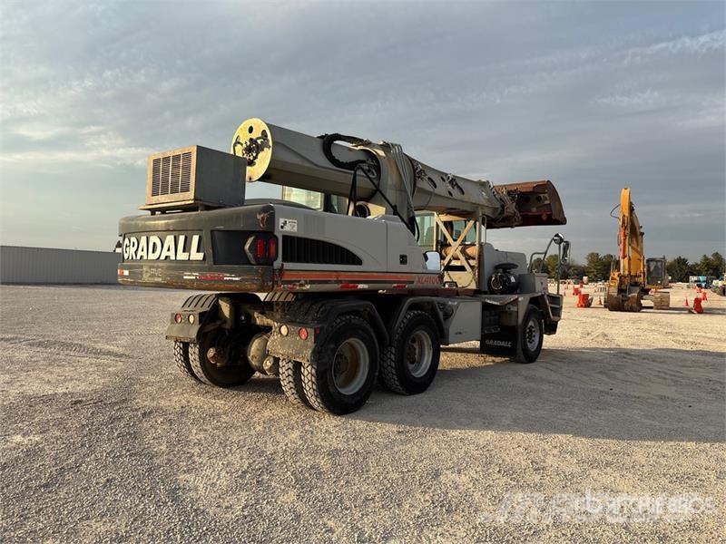 Gradall XL4100 Series II Hjulgravere