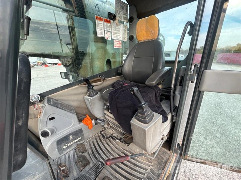 Gradall XL4100 Series II Hjulgravere