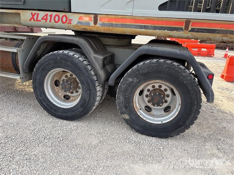 Gradall XL4100 Series II Hjulgravere