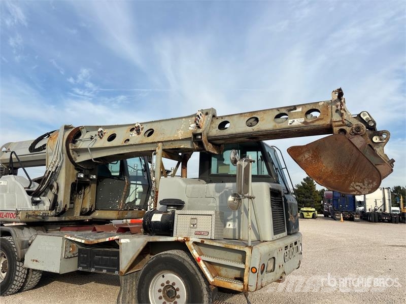 Gradall XL4100 Series II Hjulgravere