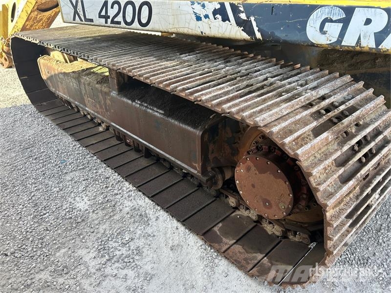 Gradall XL4200 Rupsgraafmachines