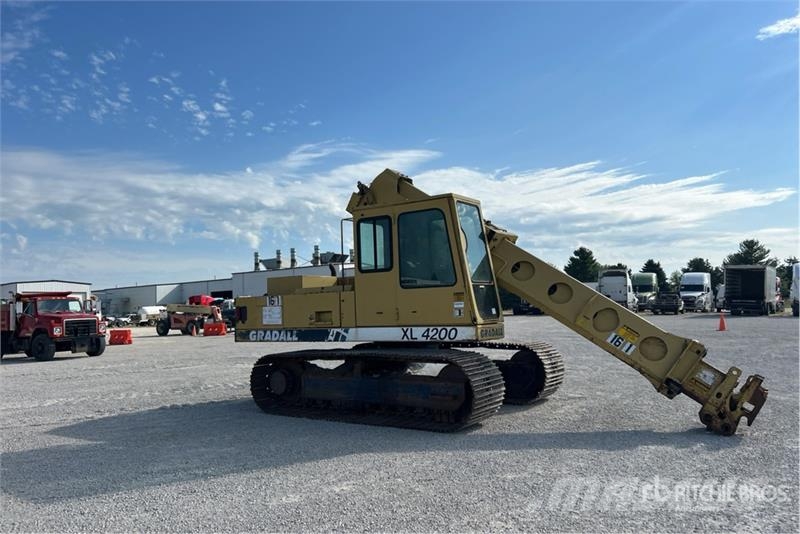 Gradall XL4200 Rupsgraafmachines