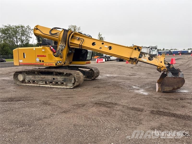 Gradall XL5200SV Tracked Excavator Kāpurķēžu ekskavatori