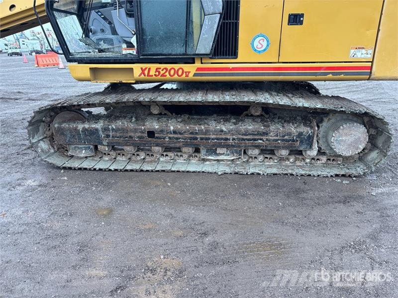 Gradall XL5200SV Tracked Excavator Kāpurķēžu ekskavatori