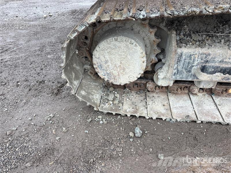 Gradall XL5200SV Tracked Excavator Kāpurķēžu ekskavatori