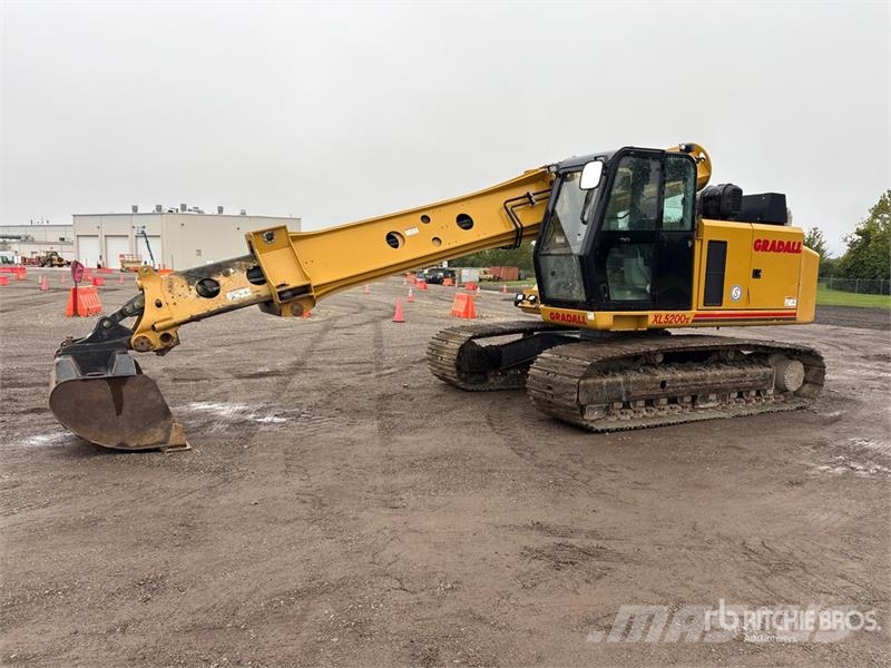 Gradall XL5200SV Tracked Excavator Kāpurķēžu ekskavatori