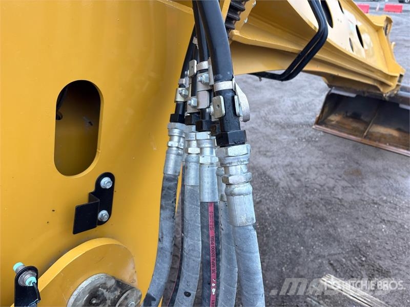 Gradall XL5200SV Tracked Excavator Kāpurķēžu ekskavatori