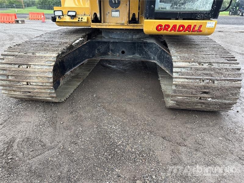 Gradall XL5200SV Tracked Excavator Kāpurķēžu ekskavatori