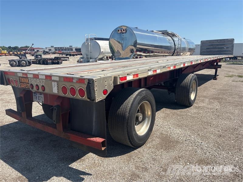 Great Dane 48 ft T/A Spread Axle Flatbed Trailer مقطوروات مسطحة/مفصلية الجوانب