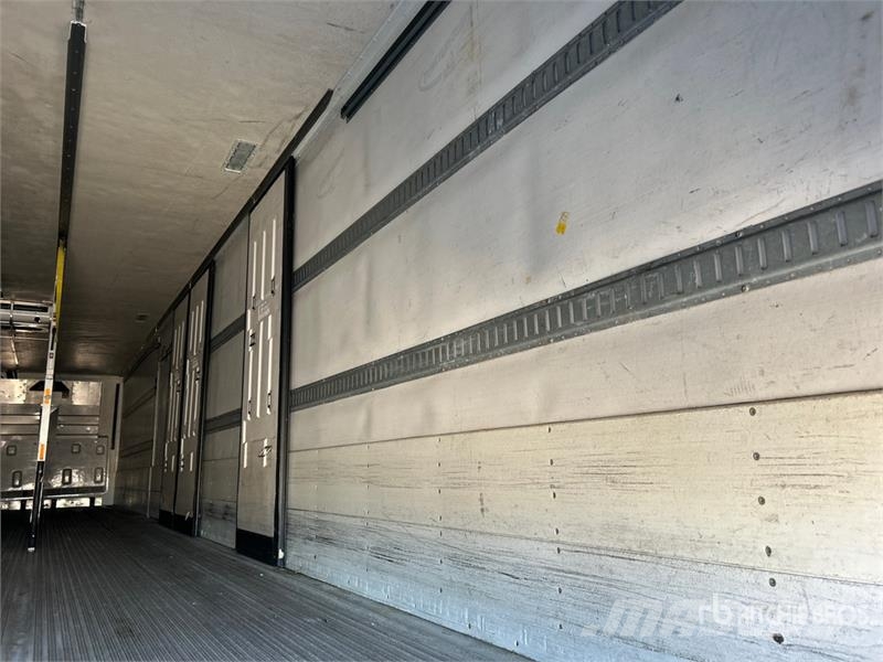 Great Dane 48 ft x 102 in T/A Refrigerated Trailer Hladilne polprikolice