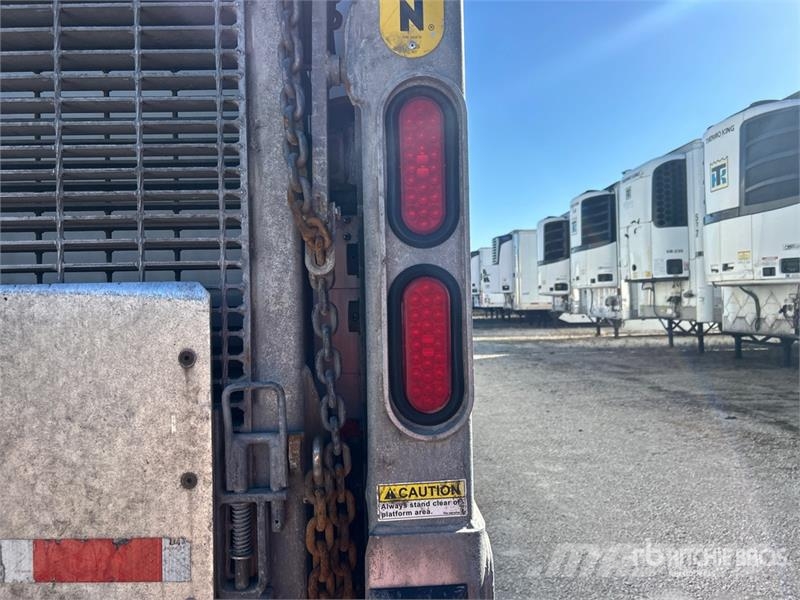 Great Dane 48 ft x 102 in T/A Refrigerated Trailer Hladilne polprikolice