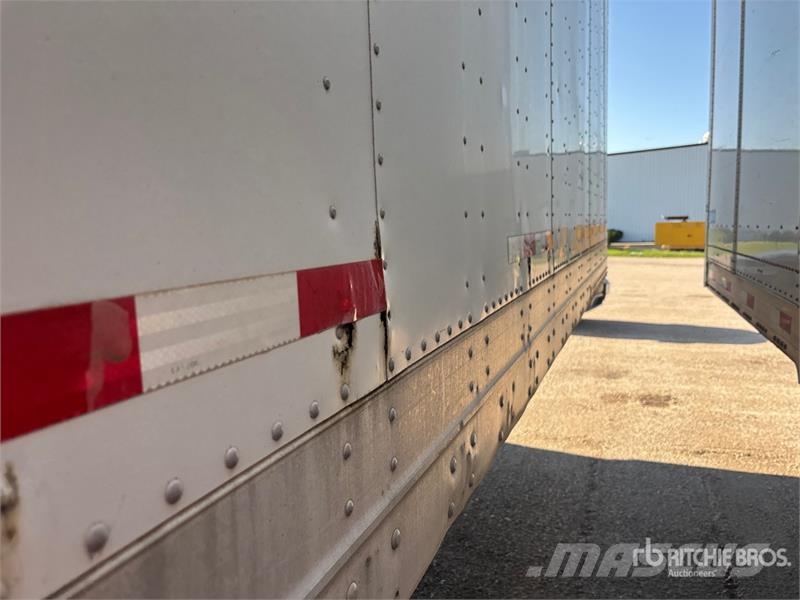 Great Dane 48 ft x 102 in T/A Heated Van Trailer ボックスボディートレーラー