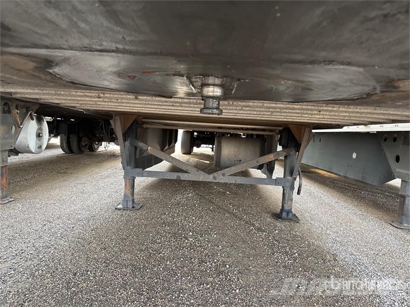 Great Dane 53 ft x 102 in T/A Refrigerated Trailer Temperature controlled semi-trailers