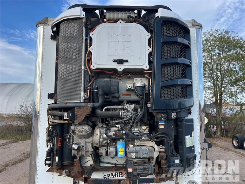 Great Dane 53 ft x 102 in T/A Refrigerated Trailer Piekabes ar temperatūras kontroli
