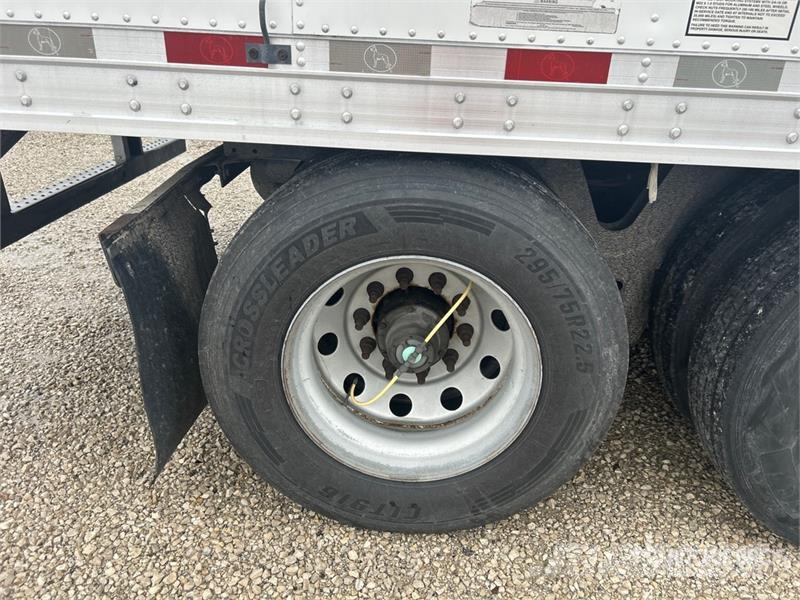 Great Dane 53 ft x 102 in T/A Refrigerated Trailer Frysetrailer Semi