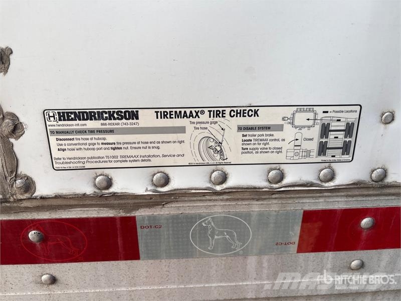 Great Dane 53 ft x 102 in T/A Van Trailer Furgons