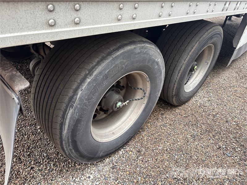 Great Dane 53 ft x 102 in T/A Refrigerated Trailer Temperature controlled semi-trailers