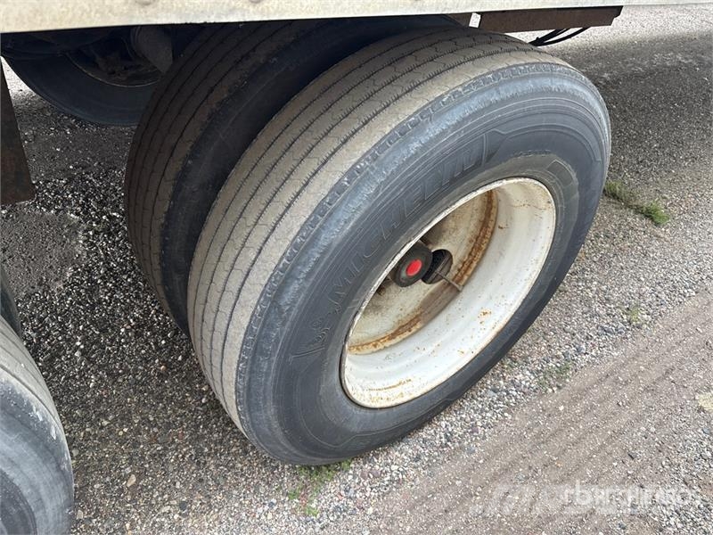Great Dane 53 ft x 102 in T/A Van Trailer مقطورات ذات هيكل صندوقي