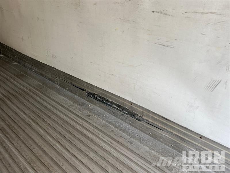 Great Dane 53 ft x 102 in T/A Refrigerated Trailer Piekabes ar temperatūras kontroli