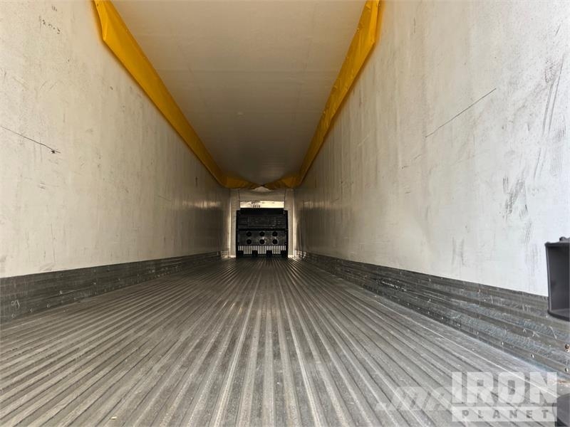 Great Dane 53 ft x 102 in T/A Refrigerated Trailer Piekabes ar temperatūras kontroli