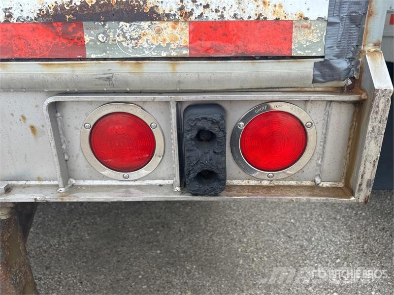 Great Dane 53 ft x 102 in T/A Van Trailer Причепи-фургони